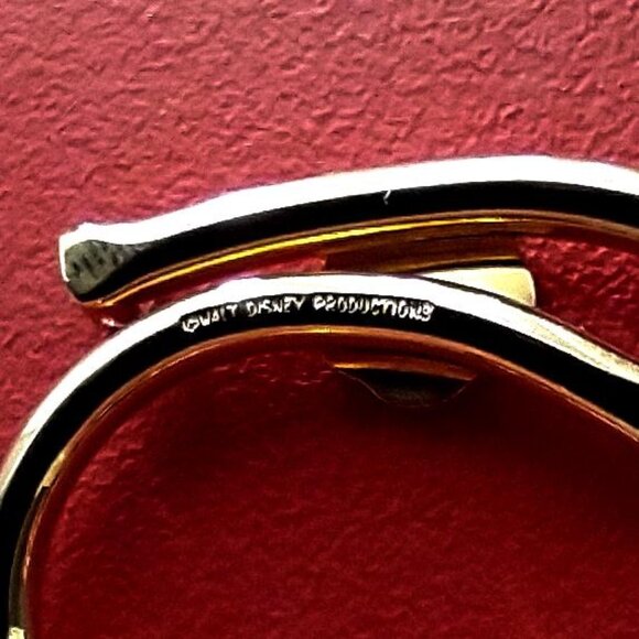 Vintage Disney Epcot Brooch Pin 80s Goldtone Unisex Signed Original Box - Picture 5 of 14